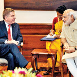 国際オリンピック委員会会長トーマス·バッハとインド首相ナレンドラ·モディ