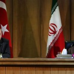 テヘランでの共同記者会見で、イランの大統領ハサン·ロウハーニーとトルコの大統領はエルドアン
