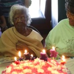 アメリカ人女性Jeraleanタリーのは、家族と一緒に彼の第116歳の誕生日を祝った