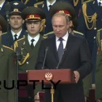 Kubnka軍がモスクワ国際軍事フォーラムの西に2015年にロシアのsdrpyutnの就任式で演説
