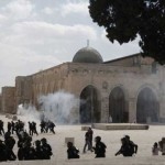 サウジ国王サルマンは、アル・アクサのモスクでのイスラエルの行動を非難します