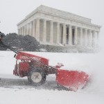 影響を受けたアメリカ人の何百万人の東部地域における最近の降雪
