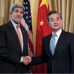 米国務長官ジョン・ケリーと中国外務大臣王毅