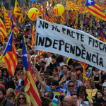 カタルーニャのスペインからの離脱を要求することはあまりにも大声で持っています