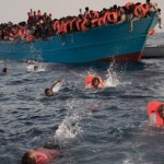 イタリアの沿岸警備隊の救助は7000少なくとも40救助活動中にリビアに移住者を一本鎖