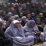 ビデオから拉致さ200ナイジェリアの女子生徒がリリース