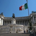 イタリア議会解散