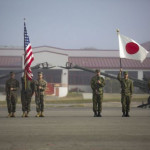 これらの演習では、米国の350人の職員と日本の防衛軍の350人の職員