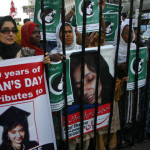 パキスタンの外交官であるAisha Farooqiは、Aafia博士に会った後、報告書を作成した