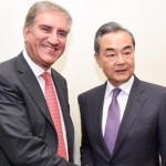 王毅（Wang Yi）中国国家主席は、国会総会の際にシャー・メムード・クシュシ外相と会談した
