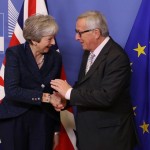 英国首相テレーズ・メイと欧州連合ジャン=クロード・ユンカー