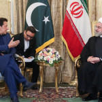 ルハニは、パキスタンのイラン・カーン首相のイラン訪問は、地域の問題を一緒に解決するように私たちを説得することを意図していたと言います。