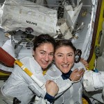 NASAによると、Christina KochとJessica Meir of Americaは、宇宙ステーションを修復して歴史を作るというミッションを完了しました。
